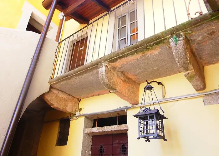 Дом отдыха La Ca' Vegia Стреза