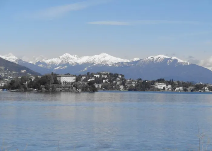 Дом отдыха La Ca' Vegia Стреза